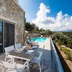 Villa Kallia By Vintage Travel *