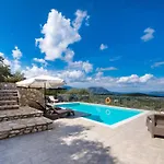 Villa Kallia By Vintage Travel